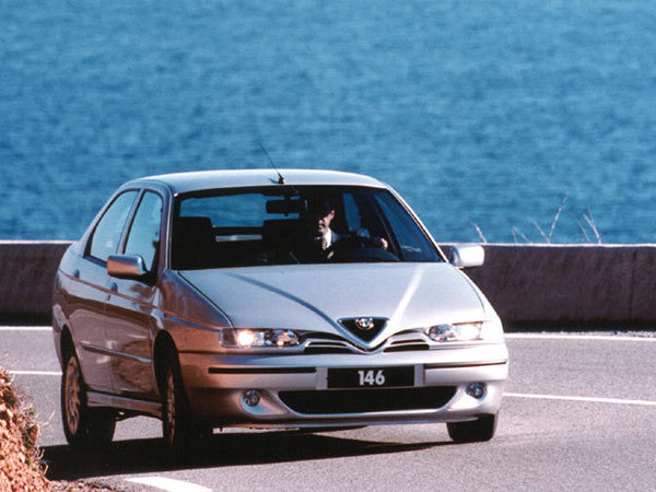 Alfa Romeo 146 [1998]