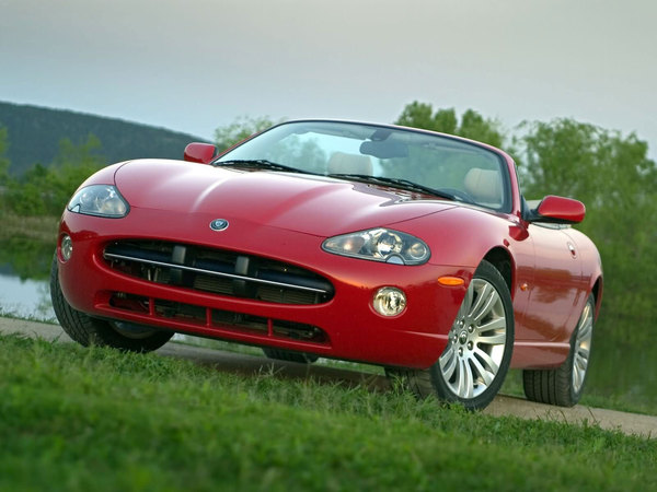 Jaguar XK 8 [2002]