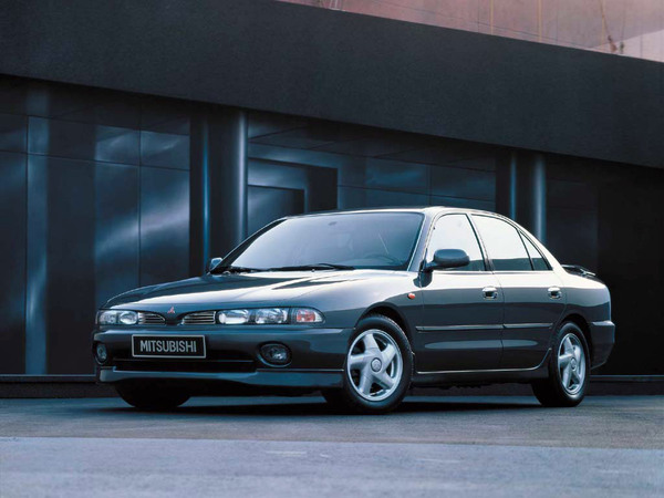 Mitsubishi Galant [1992]