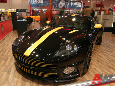 Aston Martin Vanquish 2004