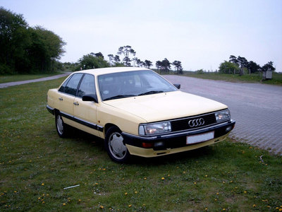 Audi 200 1984