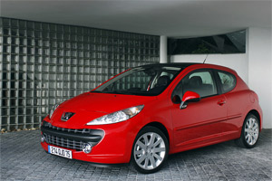    Peugeot  2007  3,7 