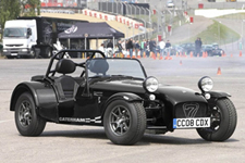 Caterham:    !