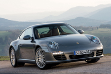 Porsche 911 Carrera 4  Carrera 4S:   