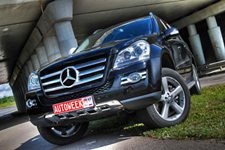 Mercedes-Benz GL500: -