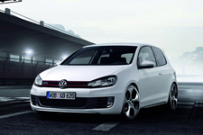 Volkswagen Golf GTI:  