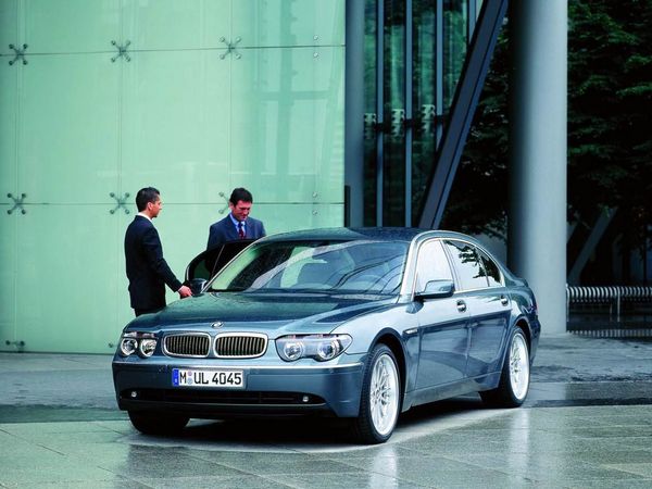 BMW 7er [2001]