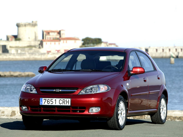 Chevrolet Lacetti [2005]