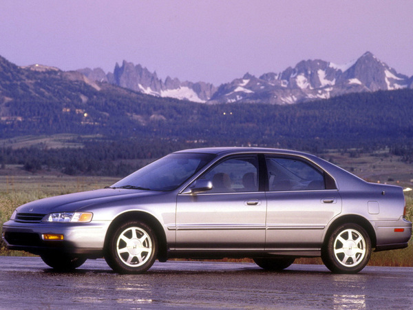 Honda Accord [1993]