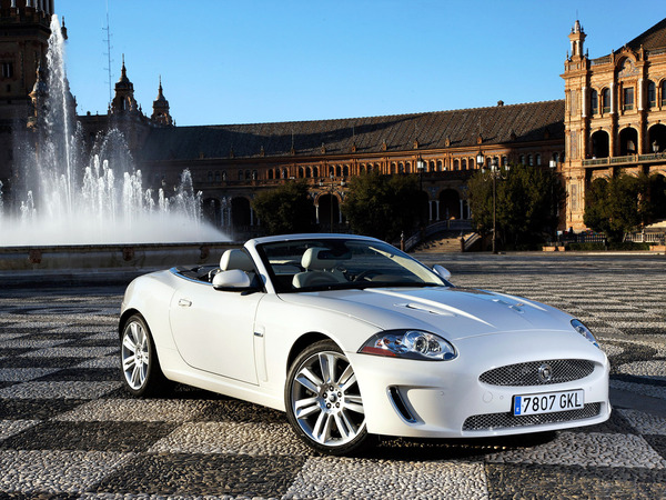 Jaguar XKR [2009]