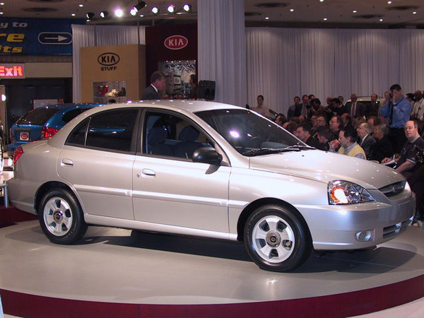 Kia Rio [2000]