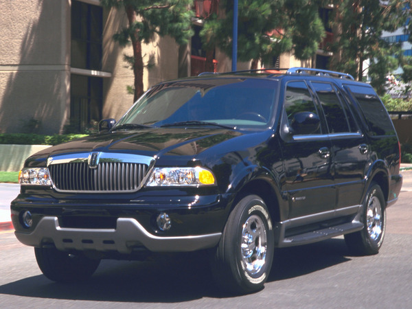 Lincoln Navigator [2003]