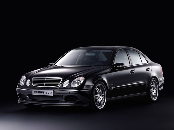 Mercedes-Benz E V12 Biturbo [2005]  Brabus