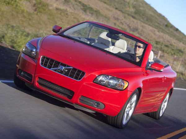 Volvo C70 [2006]