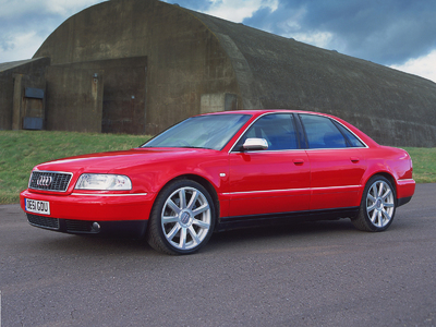 Audi S8 1996