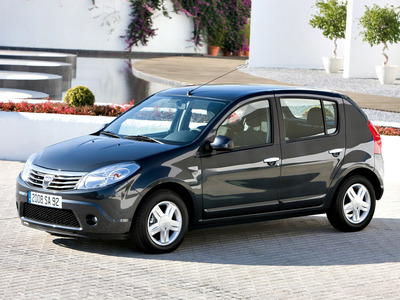 Dacia Sandero 2008