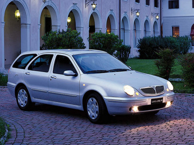 Lancia Lybra 1999