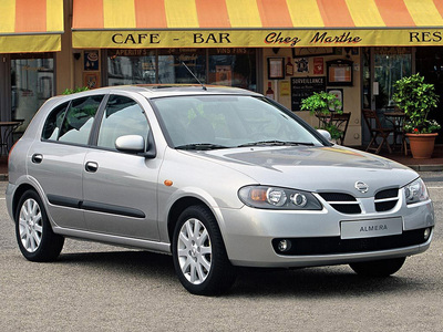 Nissan Almera 2000