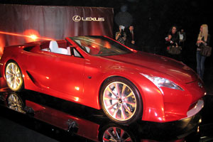 Lexus LF-A:   