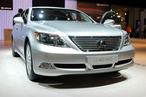 Lexus LS460 AWD